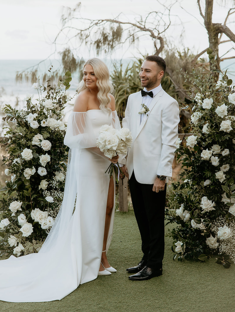 Amy and Mitchell Married with Marriage Celebrant Sunshine Beach Emma Homewood
